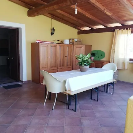 Apartment Da Pino In Centro